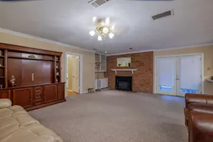 1604 N Haven Dr, Corinth, TX 76210 - Photo 10