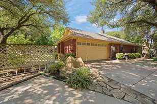 153 Sandlewood Ln, Burleson, TX 76028 - Photo 4