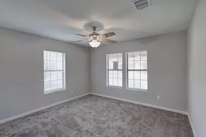 1260 E Mulkey Street, Fort Worth, TX 76104 - Photo 8