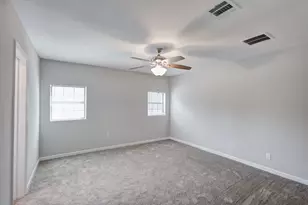 1260 E Mulkey St, Fort Worth, TX 76104 - Photo 14