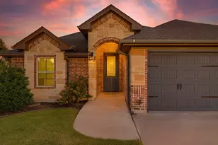 229 Jacinth Ln, Granbury, TX 76049 - Photo 32