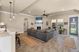 229 Jacinth Ln, Granbury, TX 76049 - Photo 8