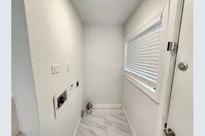 4019 Brundrette Street, Dallas, TX 75212 - Photo 10