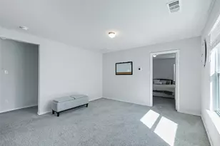 5649 Willamette Dr, Fort Worth, TX 76119 - Photo 14