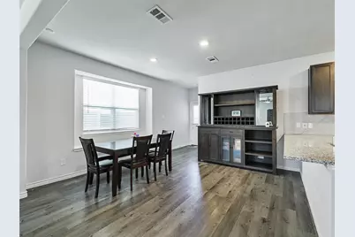 5649 Willamette Drive, Fort Worth, TX 76119 - Photo 8