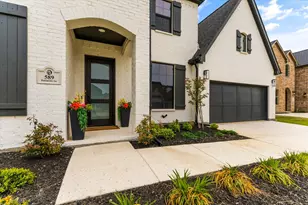 589 Pentonville Ln, Frisco, TX 75033 - Photo 2