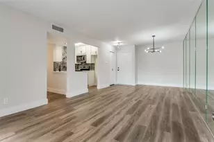 4837 Cedar Springs Rd, Dallas, TX 75219 - Photo 4