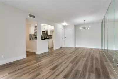 4837 Cedar Springs Road #211, Dallas, TX 75219 - Photo 4