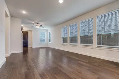 4833 Zilker Avenue, Carrollton, TX 75010 - Photo 4