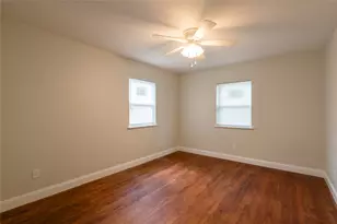 2114 Harlandale Ave, Dallas, TX 75216 - Photo 10