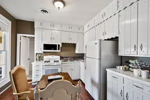 123 W Doyle St, Granbury, TX 76048 - Photo 18