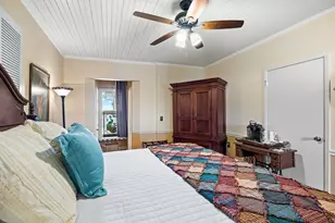 123 W Doyle St, Granbury, TX 76048 - Photo 14