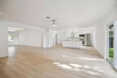 12226 Hoblitzelle Drive, Dallas, TX 75243 - Photo 6