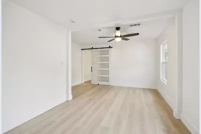 12226 Hoblitzelle Drive, Dallas, TX 75243 - Photo 14