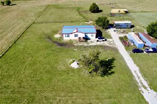 13096 Old Stoney Rd, Ponder, TX 76259 - Photo 4