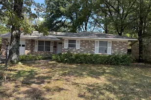 2995 Carson Ln, Paris, TX 75460 - Photo 2