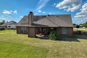 155 Cornerstone Ln, Springtown, TX 76082 - Photo 30