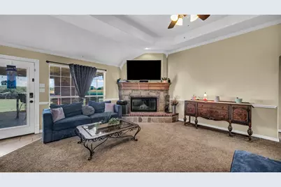 155 Cornerstone Lane, Springtown, TX 76082 - Photo 8