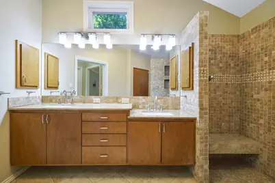 2901 N Sunbeck Circle, Farmers Branch, TX 75234 - Photo 22