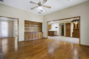 2901 N Sunbeck Circle, Farmers Branch, TX 75234 - Photo 10