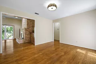 2901 N Sunbeck Circle, Farmers Branch, TX 75234 - Photo 6