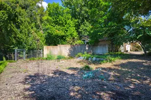 2901 N Sunbeck Circle, Farmers Branch, TX 75234 - Photo 38