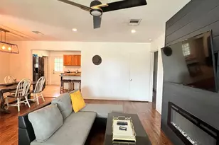 2441 Falls Dr, Dallas, TX 75211 - Photo 6