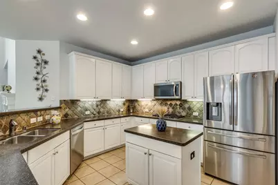 3800 Landsdowne Drive, McKinney, TX 75072 - Photo 12