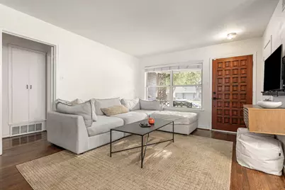 11636 Lochwood Boulevard, Dallas, TX 75218 - Photo 8