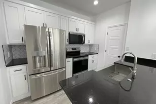 3309 Collin St, Fort Worth, TX 76119 - Photo 4