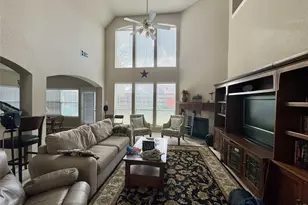 11821 Chaucer Dr, Frisco, TX 75035 - Photo 2