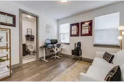 2649 La Altura Lane, Dallas, TX 75212 - Photo 8