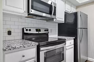 4539 N O'Connor Rd, Irving, TX 75062 - Photo 2