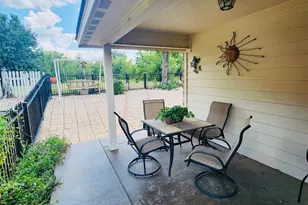 1321 Lauren Ln, Granbury, TX 76048 - Photo 8