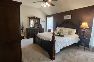 1321 Lauren Ln, Granbury, TX 76048 - Photo 18