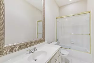 1007 W Bluff St, Fort Worth, TX 76102 - Photo 24