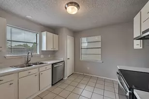 1803 Ridgebrook Dr, Arlington, TX 76015 - Photo 10