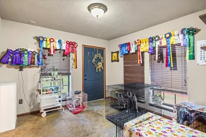 614 Overhill Road, Granbury, TX 76048 - Photo 6