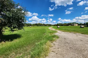17555 Co Rd 330, Terrell, TX 75161 - Photo 32