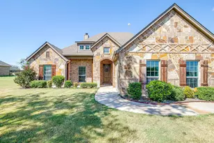 112 Lone Star Wy, Godley, TX 76044 - Photo 36