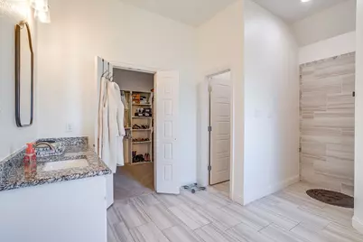 112 Lone Star Way, Godley, TX 76044 - Photo 22