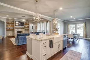 112 Lone Star Wy, Godley, TX 76044 - Photo 8