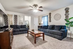 801 Woodcrest Dr, Ennis, TX 75119 - Photo 14