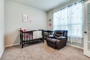 801 Woodcrest Dr, Ennis, TX 75119 - Photo 10