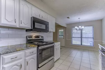 3753 Misty Meadow Drive, Fort Worth, TX 76133 - Photo 16