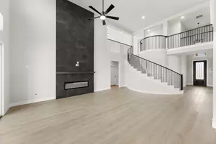 9705 Merlos Dr, Mesquite, TX 75126 - Photo 4