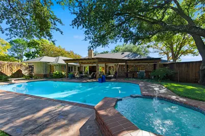 2101 Brentgate Drive, Arlington, TX 76017 - Photo 2