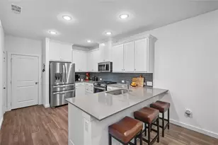 204 Venice Ave, Flower Mound, TX 75028 - Photo 4