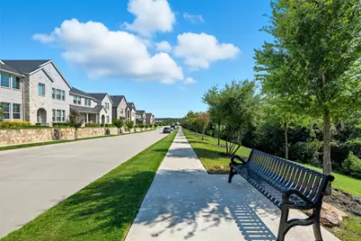 204 Venice Avenue, Flower Mound, TX 75028 - Photo 34