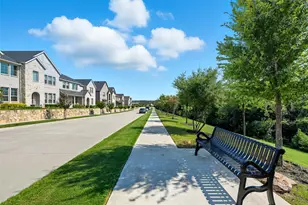 204 Venice Ave, Flower Mound, TX 75028 - Photo 34